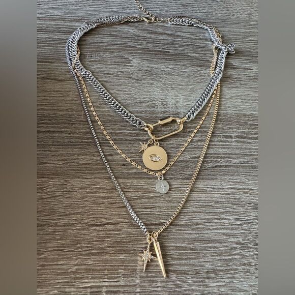 Chic Gold and Silver Layered Necklace A1442 - Picture 3 of 6